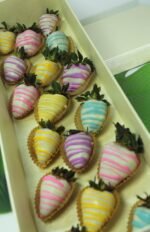 Strawberry and Colors - Image 3